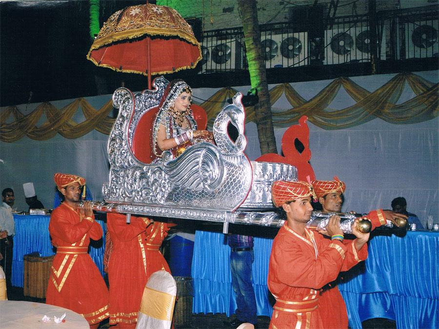 Peacock Theme Decorative Dulhan Doli on hire in Mumbai