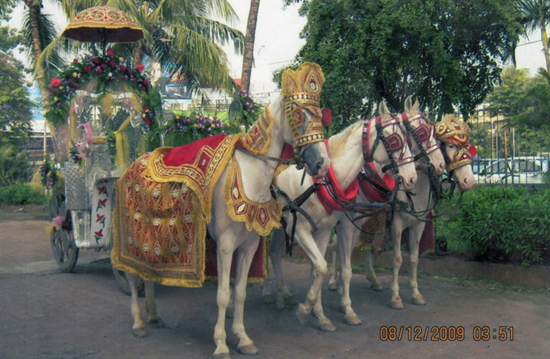 4 Horse Baggi/Chariot on Rent in Mumbai